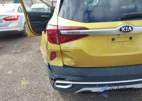 2021 Kia Seltos S z USA, uszkodzony, nr VIN KNDEUCAA6M7197935